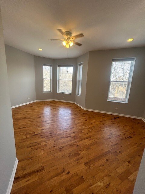 Building Photo - 2300 S Ridgeway Ave