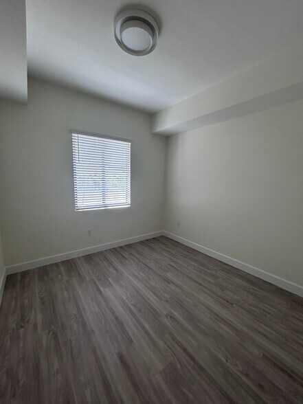 Building Photo - 10315 NW 129th St