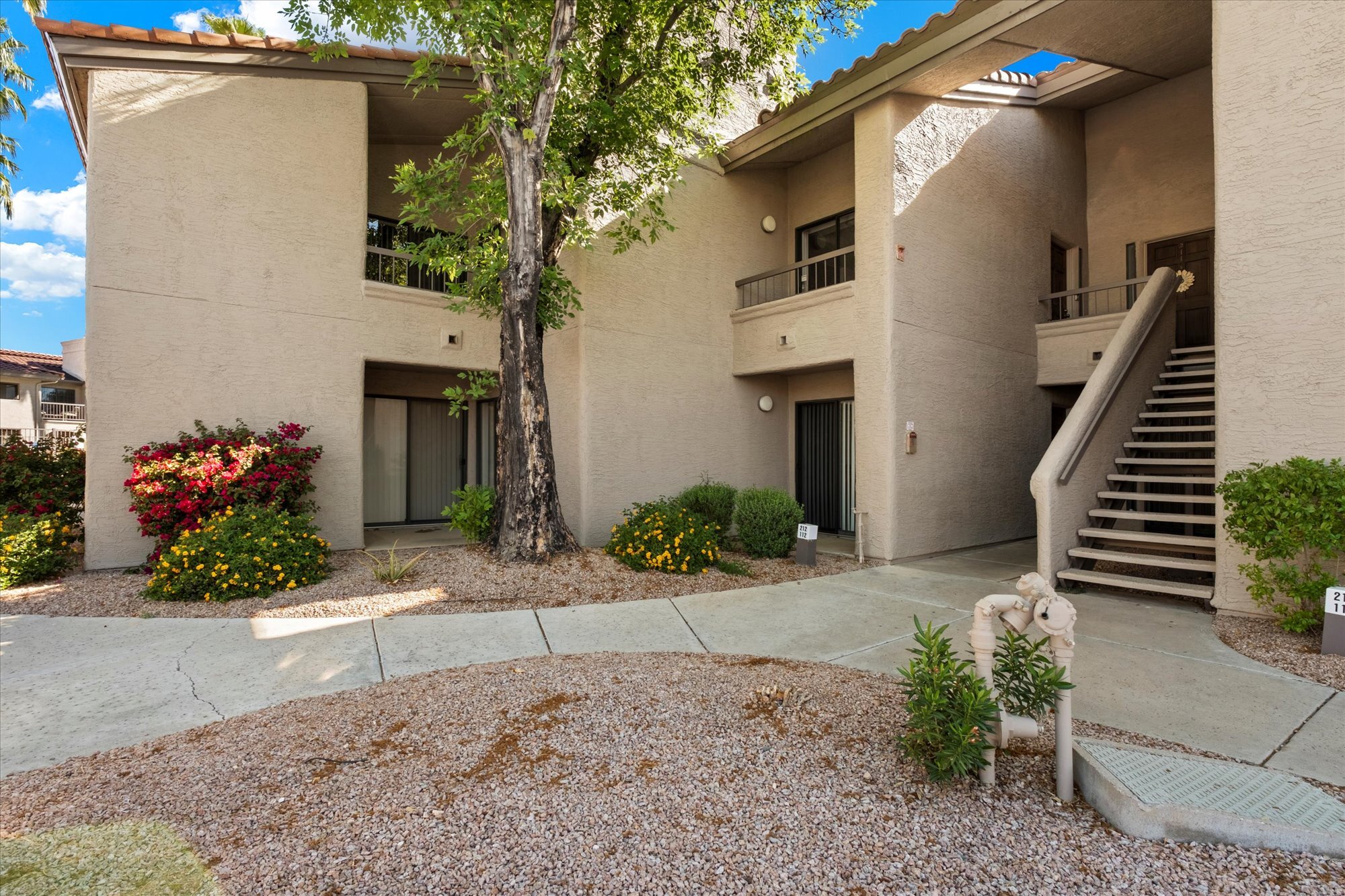 Building Photo - 9445 N 94th Pl