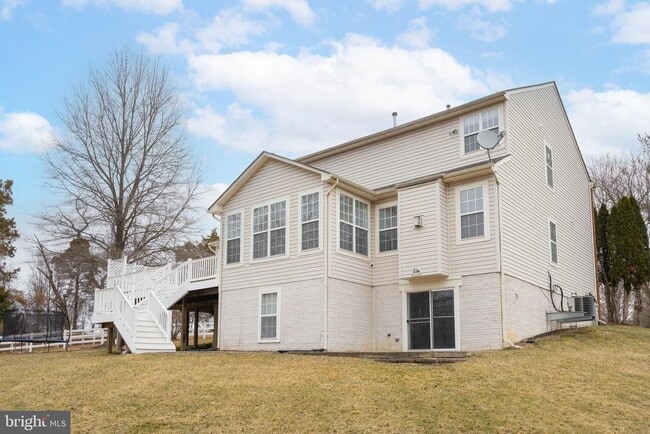 Building Photo - 13102 Ogles Hope Dr