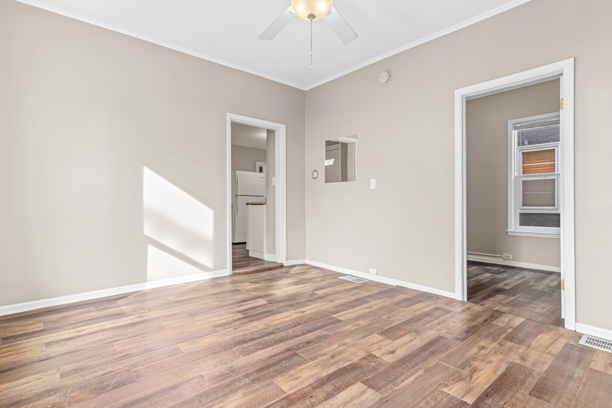 Building Photo - 1910 5th St NE