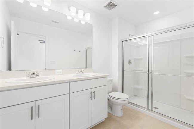 Building Photo - 15156 Cuzcorro Ct