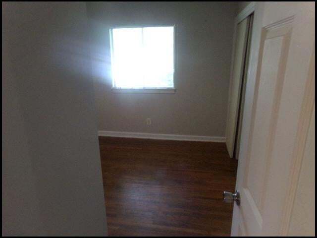 Building Photo - 6904 Dahlia Dr