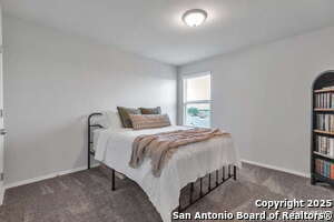 Building Photo - 610 Pleasanton Way
