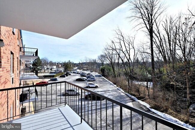 Building Photo - 120 N Bethlehem Pike