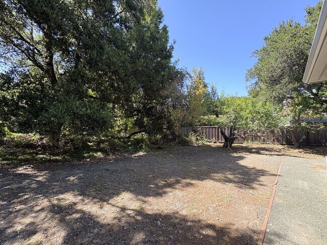 Building Photo - Beautiful 2BD/2BA ADU in Peaceful Portola Valley Setting