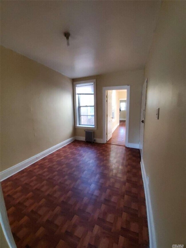 Building Photo - 41-10 53rd St