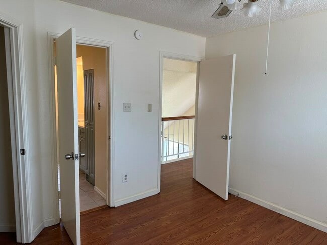 Building Photo - 8623 Beechcrest St
