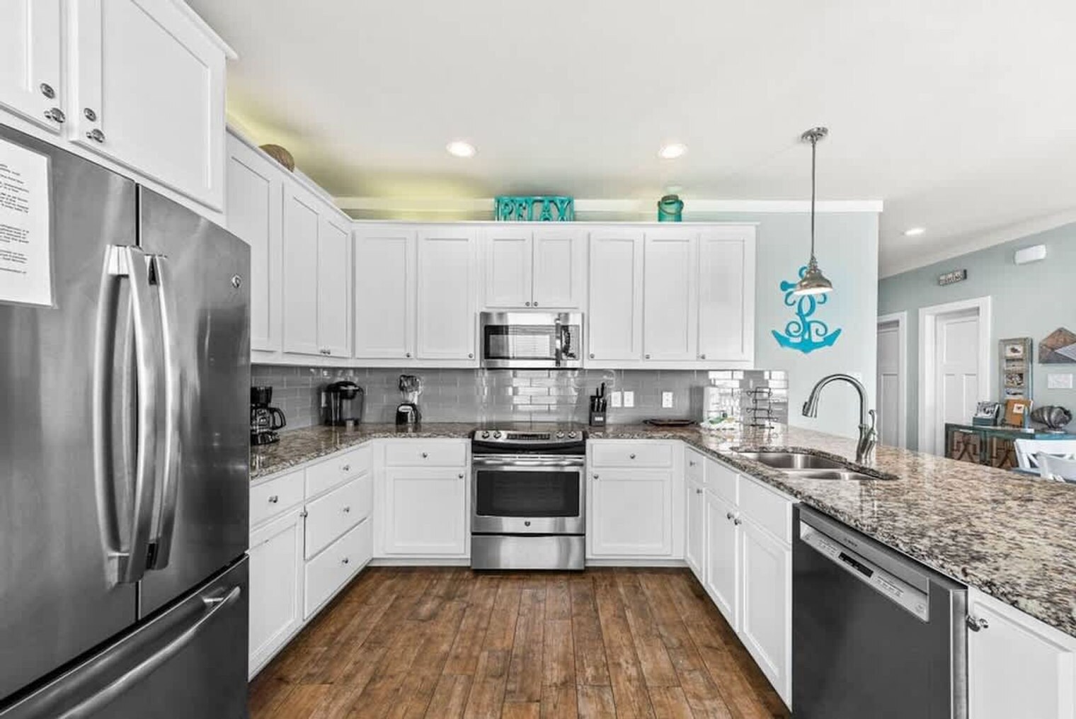 Building Photo - 6052 Sawgrass Cir