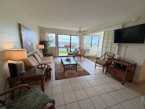 Building Photo - Maalaea Oceanfront Furnished One Bedroom