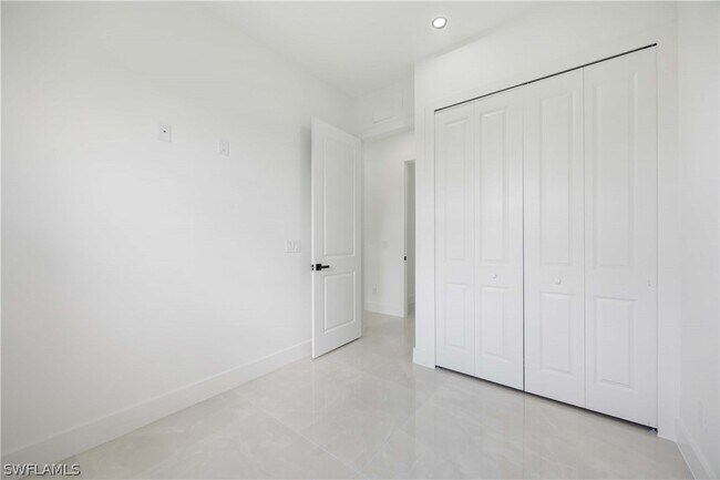 Building Photo - 3732 13th St W