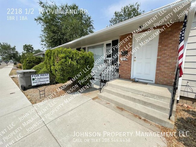 Primary Photo - Private 1-Bedroom Daylight Basement Unit o...