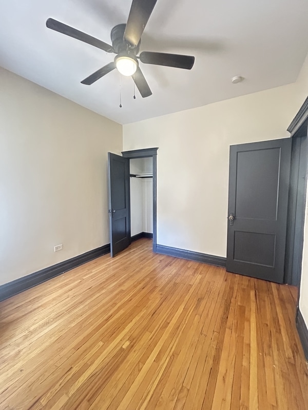 Building Photo - 6615 S Ingleside Ave