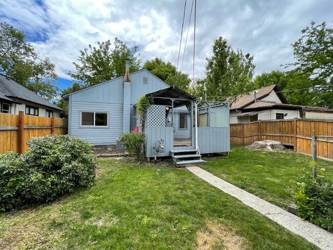 Building Photo - 1116 W Ofarrell St