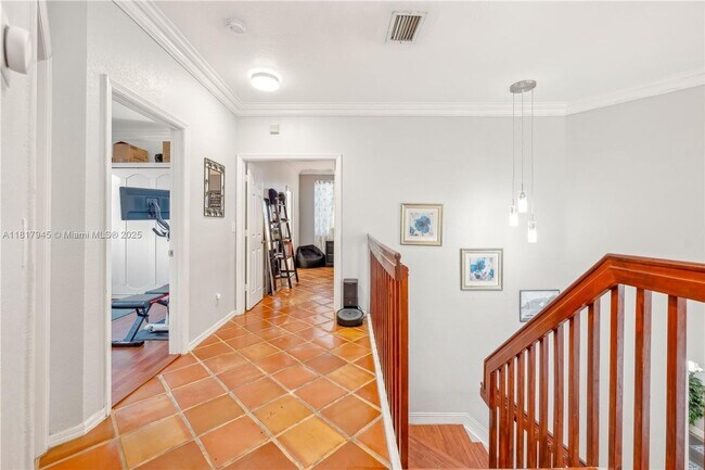 Building Photo - 5309 SW 133rd Ave