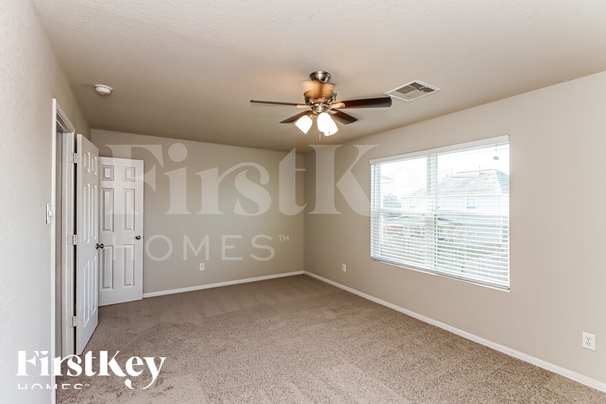 Building Photo - 3147 Upland Spring Trace