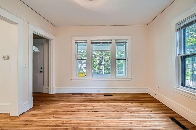 Building Photo - 3014 N Humboldt Ave