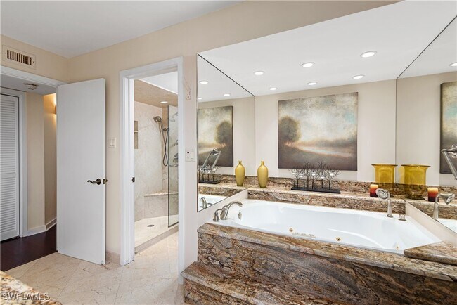 Building Photo - 5555 Heron Point Dr