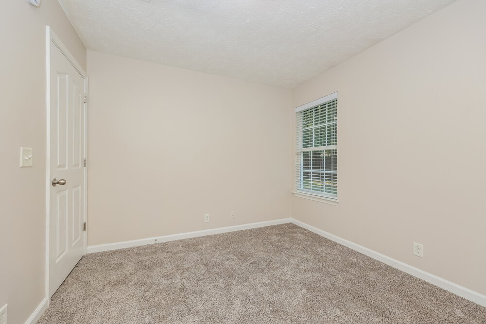 Building Photo - 816 Pantera Dr
