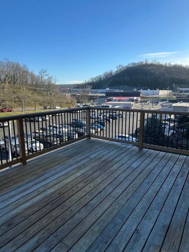 Building Photo - 39 19th St