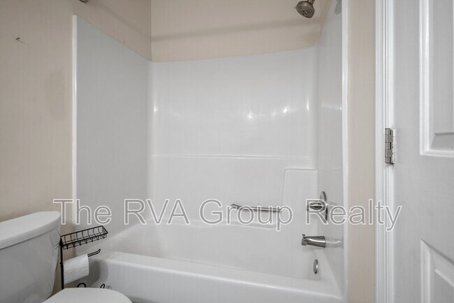 Building Photo - 4718 Mason Dale Dr