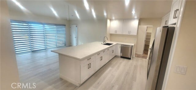 Building Photo - 865 Featherwood Dr