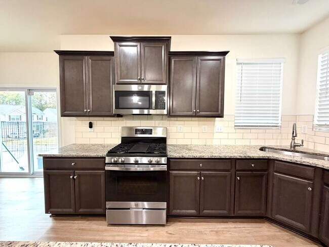 Building Photo - 7105 Wheyfield Dr