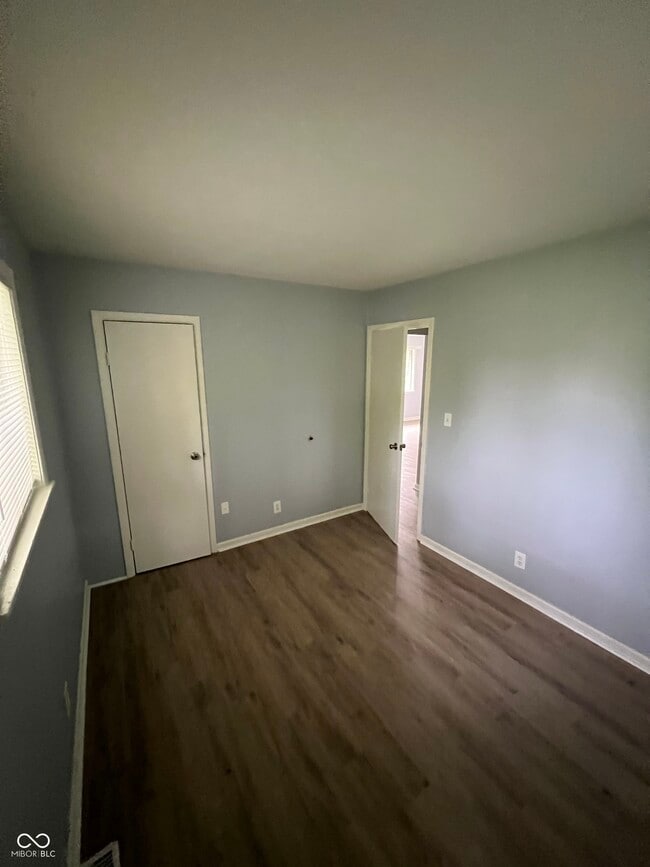 Building Photo - 7201 N Ralston Ave
