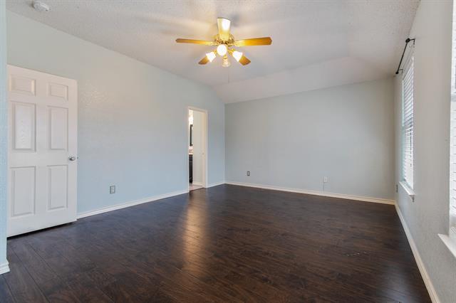 Building Photo - 1415 Normandy Ln
