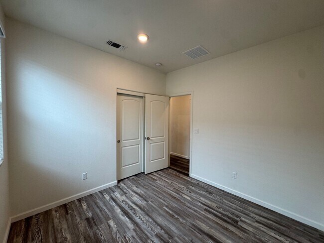 Building Photo - 3602 Hawks Peak Dr