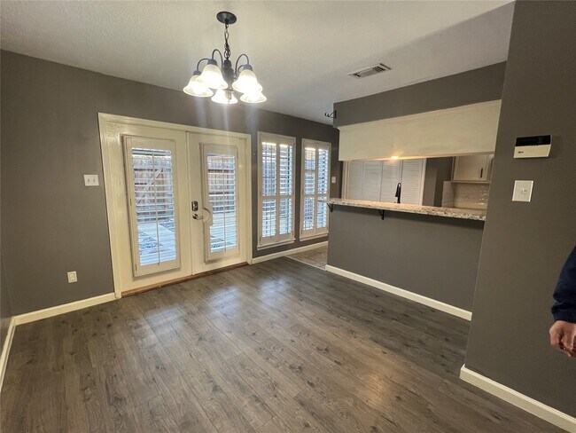 Building Photo - 6700 Richardson Rd