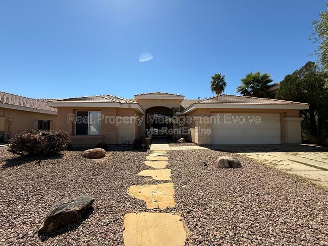 Building Photo - 1007 W Cooley Dr