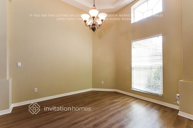 Building Photo - 2427 Cimmaron Ash Way