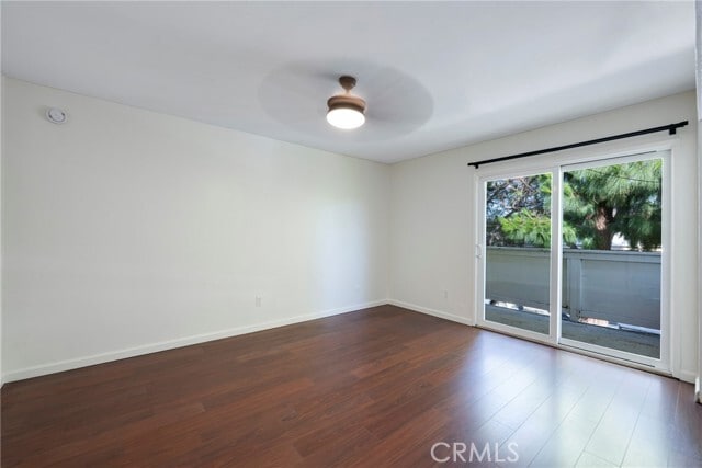 Building Photo - 410 N Clark St