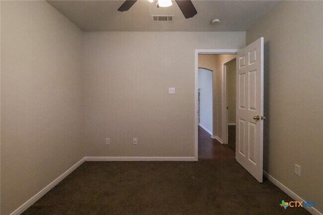 Building Photo - 4205 Kyara Dr