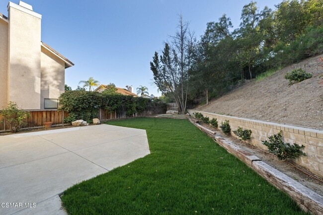 Building Photo - 26916 Lost Oak Ct