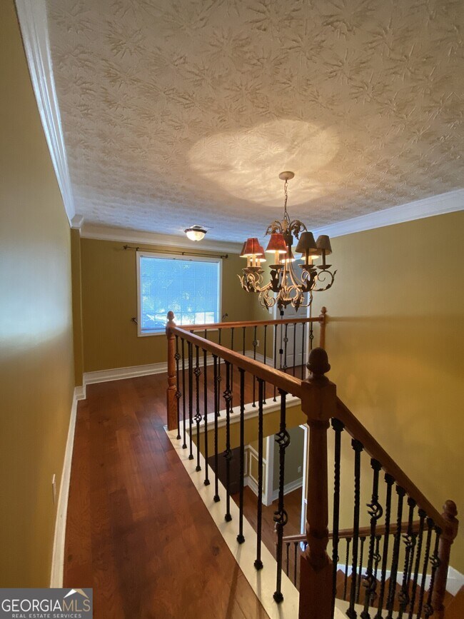 Building Photo - 705 Morgans Ridge Dr