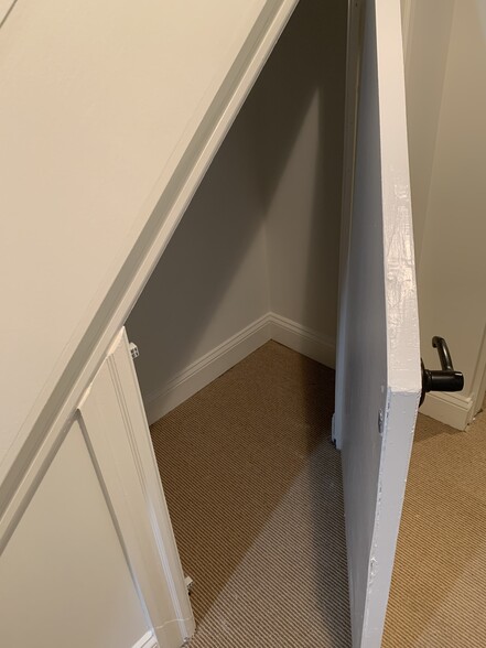 Extra closet space - 3914 New Hampshire Ave NW