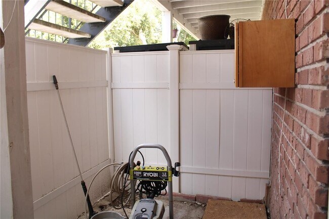 Building Photo - 13725 Juniper Blossom Dr