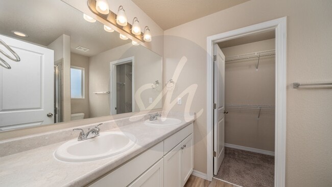 Building Photo - Expansive 3-Story New Build In Fountain