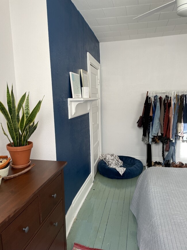 Building Photo - 23 Hays St