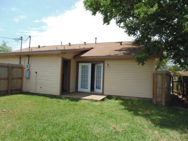 Building Photo - 3602CH