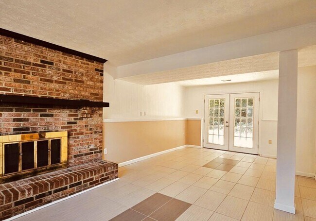 Building Photo - 8465 Summer Breeze Ln