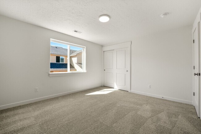 Building Photo - 21505 Oconnor Way