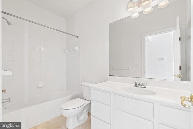Building Photo - 13049 Taverner Loop