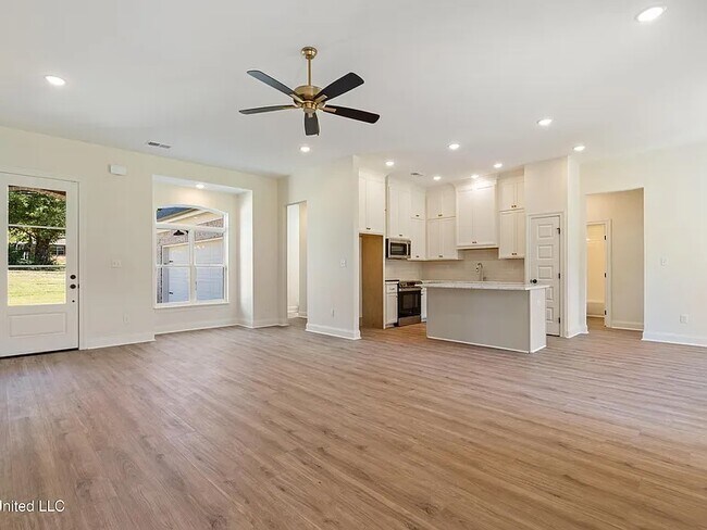 Building Photo - Highland Meadows Lot 3