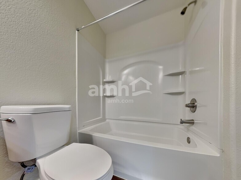 Building Photo - 8624 Dodds Canyon St