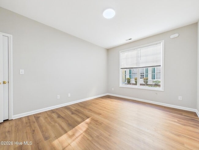 Building Photo - 2111 Kudrow Ln