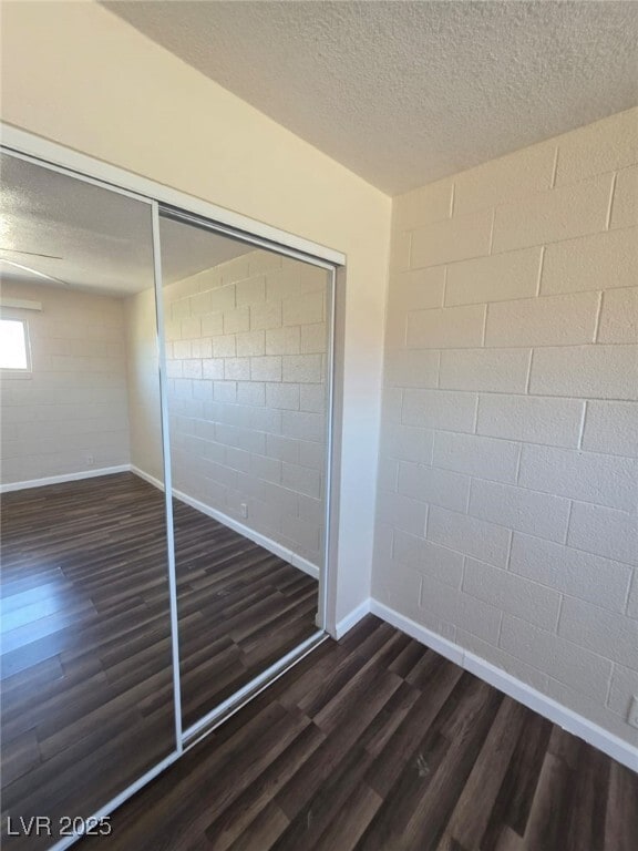 Building Photo - 2524 N McCarran St