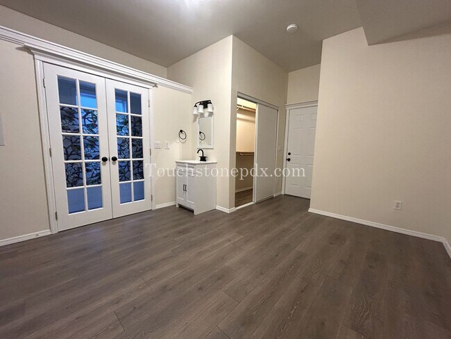 Building Photo - 2025-KUPONO